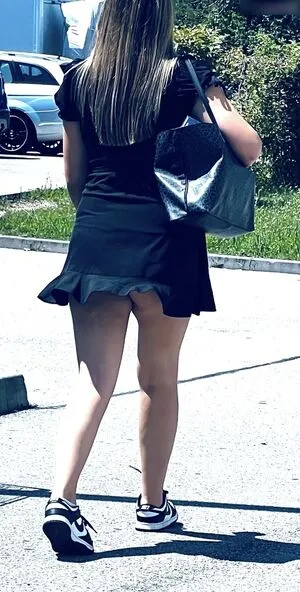 Upskirt Candids OnlyFans Leaked Free Thumbnail Picture - #5RoU8rhMU9