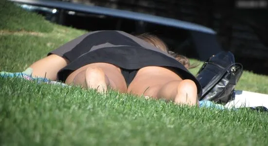 Upskirt Candids OnlyFans Leaked Free Thumbnail Picture - #VLNWsgoDTj