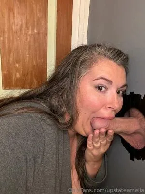 Upstateamelia OnlyFans Leaked Free Thumbnail Picture - #4O2LjD2mgM