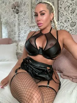 Uptown Jenny OnlyFans Leaked Free Thumbnail Picture - #2az4NiXgJI