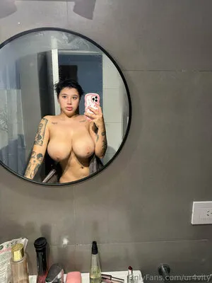 Ur4vity Uravity OnlyFans Leaked Free Thumbnail Picture - #eeWO39S1J8