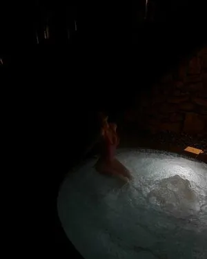 Uresa Zogu OnlyFans Leaked Free Thumbnail Picture - #B6YkZb5yla