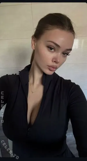 Uresa Zogu OnlyFans Leaked Free Thumbnail Picture - #Im7B2xLmz1