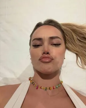 Uresa Zogu OnlyFans Leaked Free Thumbnail Picture - #YfTDX0Xam2