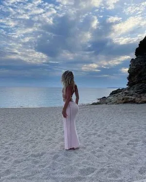 Uresa Zogu OnlyFans Leaked Free Thumbnail Picture - #hWYfTVvtLr