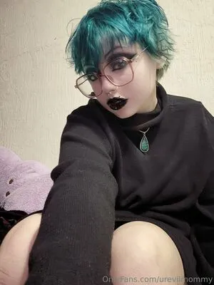 Urevilmommy OnlyFans Leaked Free Thumbnail Picture - #93ur2XanBr