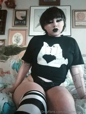 Urevilmommy OnlyFans Leaked Free Thumbnail Picture - #NWWKPKrIaM