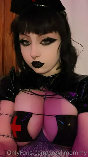 Urevilmommy OnlyFans Leaked Free Thumbnail Picture - #ia7ja6uI2i