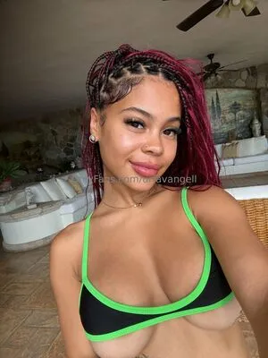 urfavangell OnlyFans Leaked Free Thumbnail Picture - #KslndGjMGi