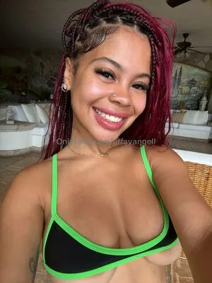 urfavangell OnlyFans Leaked Free Thumbnail Picture - #hccu6gePeW