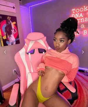 Urfavgirlfriend OnlyFans Leaked Free Thumbnail Picture - #3yPY79zRPr