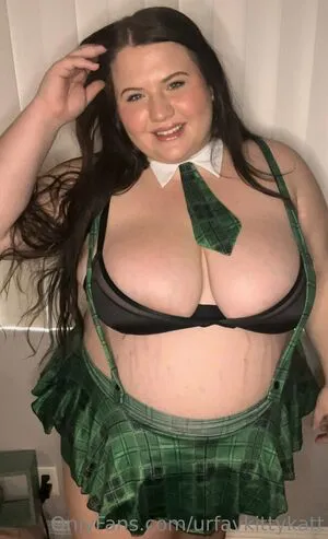 Urfavkittykatt OnlyFans Leaked Free Thumbnail Picture - #3K9rgfW5O4