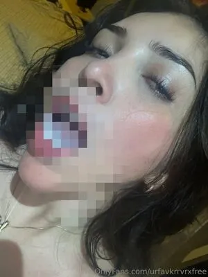 Urfavkrrvrxfree OnlyFans Leaked Free Thumbnail Picture - #Ap1yZXj11D