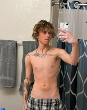 Urfavvfella OnlyFans Leaked Free Thumbnail Picture - #z8cT9cWg61