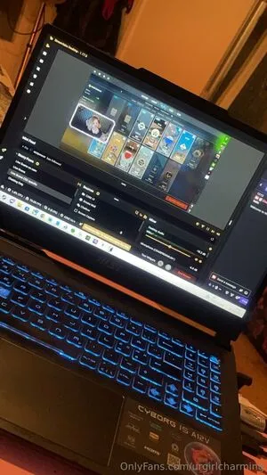 Urgirlcharming OnlyFans Leaked Free Thumbnail Picture - #w7Ly3mtSno