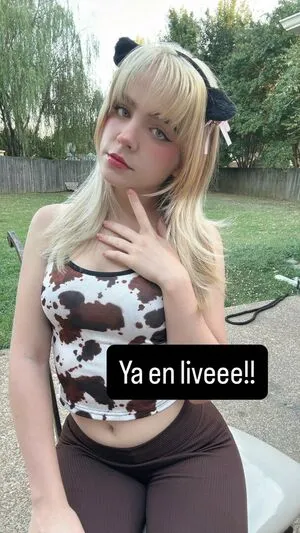 Uroramoons OnlyFans Leaked Free Thumbnail Picture - #94J0VFs3LS