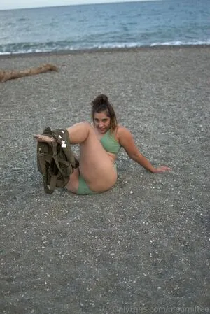 Ursumifree OnlyFans Leaked Free Thumbnail Picture - #f4L0pQoHc7