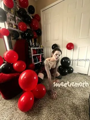 Ursweetiemoth OnlyFans Leaked Free Thumbnail Picture - #ws4NVrkHC6