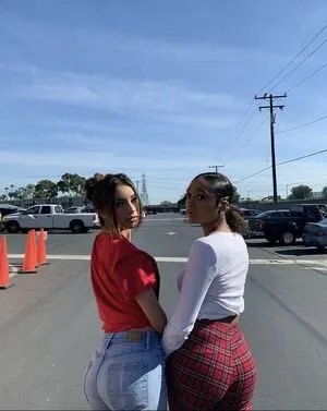 Urth2 Les OnlyFans Leaked Free Thumbnail Picture - #axnmfSywjF