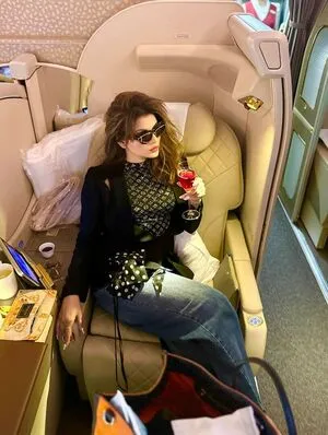 Urvashi Rautela OnlyFans Leaked Free Thumbnail Picture - #Fj2q119R25