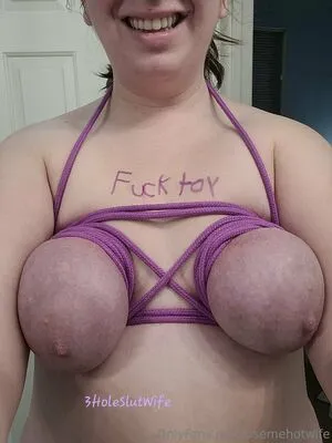 Usemehotwife OnlyFans Leaked Free Thumbnail Picture - #ymzZJ8jamq