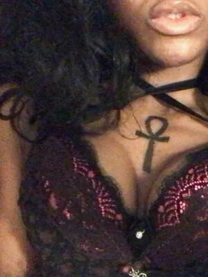User1937926397 OnlyFans Leaked Free Thumbnail Picture - #1DNq1d2Z56