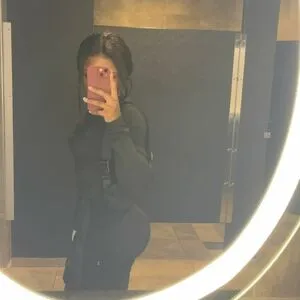 User1937926397 OnlyFans Leaked Free Thumbnail Picture - #Eo8veROfL0