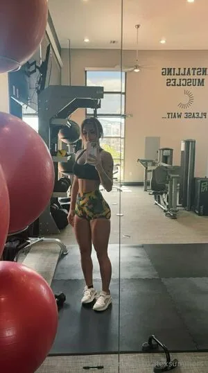 User71615151 OnlyFans Leaked Free Thumbnail Picture - #iC0sZTdxiA