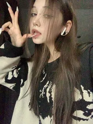 Ushkoluv OnlyFans Leaked Free Thumbnail Picture - #zAQ9gifPMx