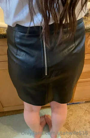 Utahwife515 OnlyFans Leaked Free Thumbnail Picture - #z9CuuUiuHS