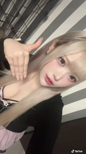 Uxvqc OnlyFans Leaked Free Thumbnail Picture - #FLXvW25FCE