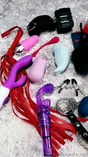 V Nikki OnlyFans Leaked Free Thumbnail Picture - #LImhvaXkGA