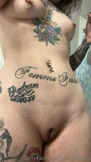 V Vanity OnlyFans Leaked Free Thumbnail Picture - #jwYYh91Xof