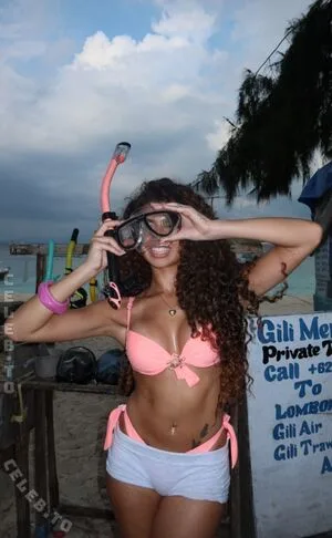 V7ena OnlyFans Leaked Free Thumbnail Picture - #Ku3le7wPLb