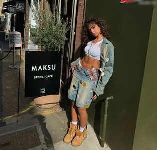 V7ena OnlyFans Leaked Free Thumbnail Picture - #od3eNoZs89