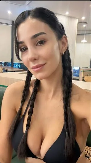 Vahide Bulu OnlyFans Leaked Free Thumbnail Picture - #nGLGUWNu3Y