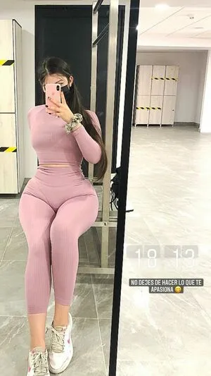 Val Bbela OnlyFans Leaked Free Thumbnail Picture - #0Wu0uk905E