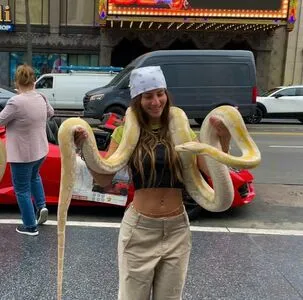 Valbaeee OnlyFans Leaked Free Thumbnail Picture - #qoA0X9IlrX