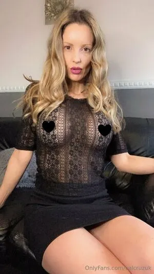 Valcruzuk OnlyFans Leaked Free Thumbnail Picture - #yvPfDnOiax