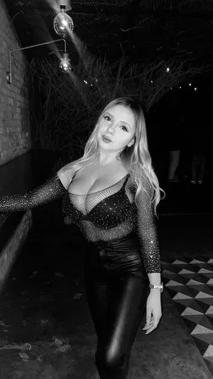 Vale S OnlyFans Leaked Free Thumbnail Picture - #TWea8czvy0