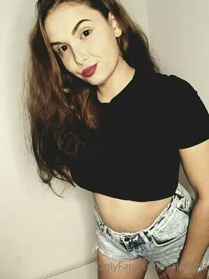 Vale00ria OnlyFans Leaked Free Thumbnail Picture - #bKNvGci7Yv