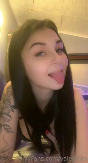Vale00ria OnlyFans Leaked Free Thumbnail Picture - #rIHrjHfxj9