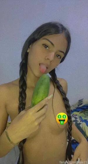 Vale21 OnlyFans Leaked Free Thumbnail Picture - #v9BpaVYGjy