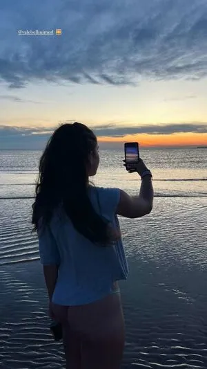 Valebellinimerl OnlyFans Leaked Free Thumbnail Picture - #SKAHIjyotU