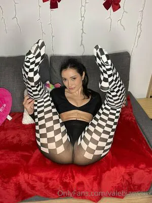 Valebiancoxx OnlyFans Leaked Free Thumbnail Picture - #07xDHQoGex