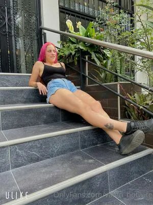 Valen Hotwife OnlyFans Leaked Free Thumbnail Picture - #ffJEpRH5lg