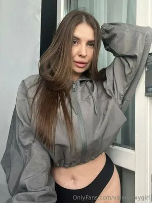 Valensexygirl OnlyFans Leaked Free Thumbnail Picture - #HnE8l3kqp8