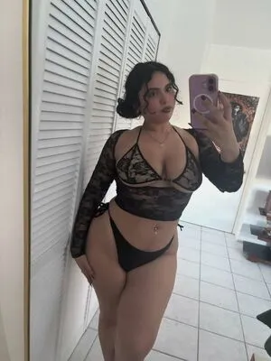 Valent1na OnlyFans Leaked Free Thumbnail Picture - #L5487ySS9q
