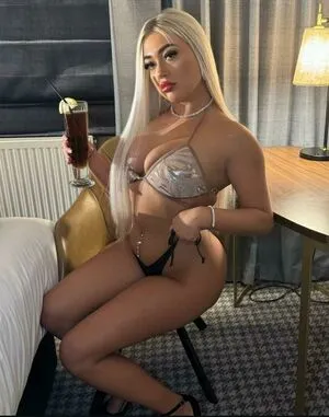 Valentina OnlyFans Leaked Free Thumbnail Picture - #p2aKNvtA8X