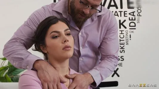 Valentina Nappi OnlyFans Leaked Free Thumbnail Picture - #K7gflAVhdm